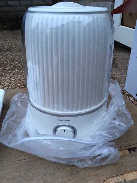 увлажнитель воздуха ERGO HU 2050 TF с верхним заливом воды