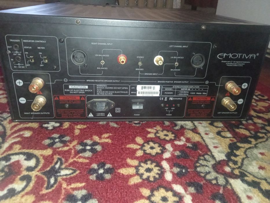 Emotiva XPA-2 Gen2 . усилитель мощности