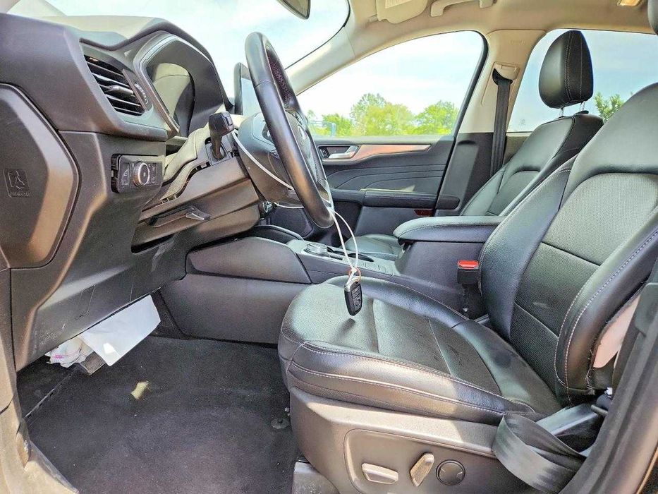 Ford Escape 2022 Titanium.