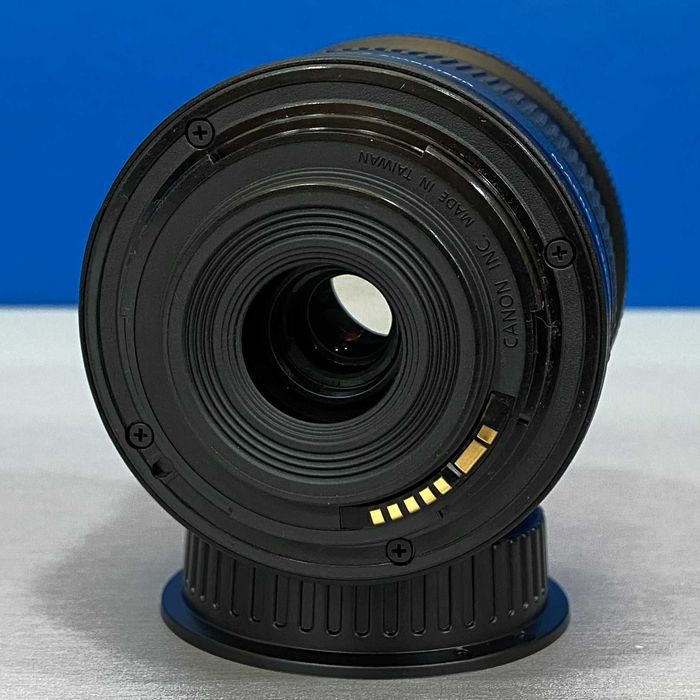 Canon EF-S 10-18mm f/4.5-5.6 IS STM (NOVA - 3 ANOS DE GARANTIA)