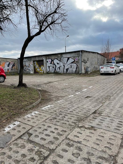 Sprzedam garaż własnościowy Gdańsk Wrzeszcz Miszewskiego prąd kanał