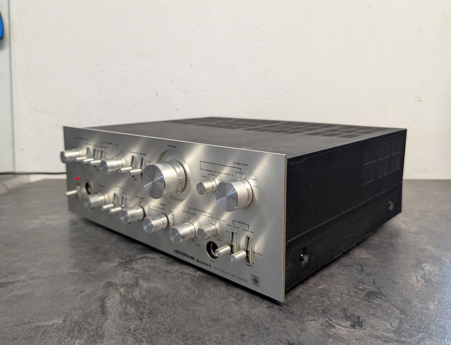 Стереопідсилювач Universum Dynamics System HiFi 2500.