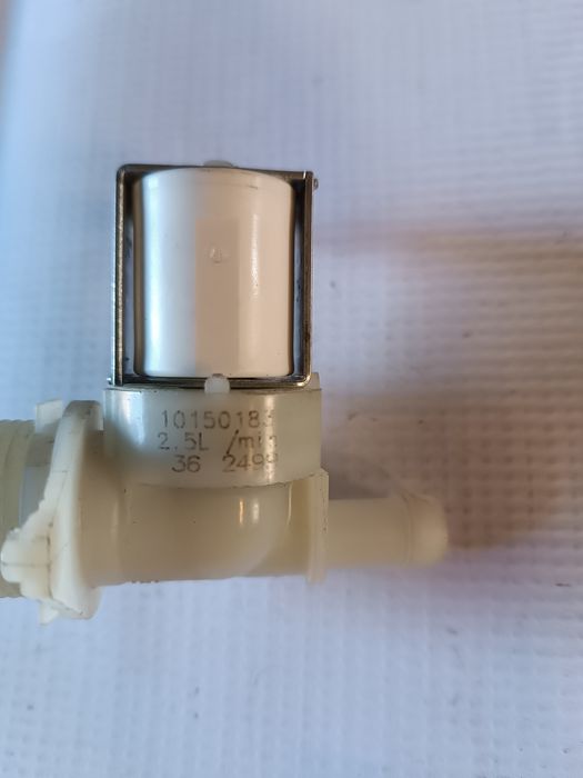 Dopływ wody do zmywarki Klarstein