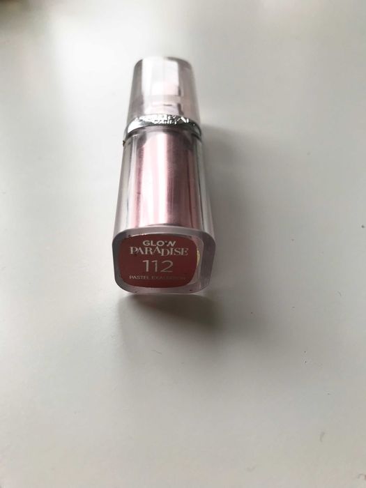 Pomadka do ust L'oreal nr 112 Glow Paradise Pastel exaltation szminka