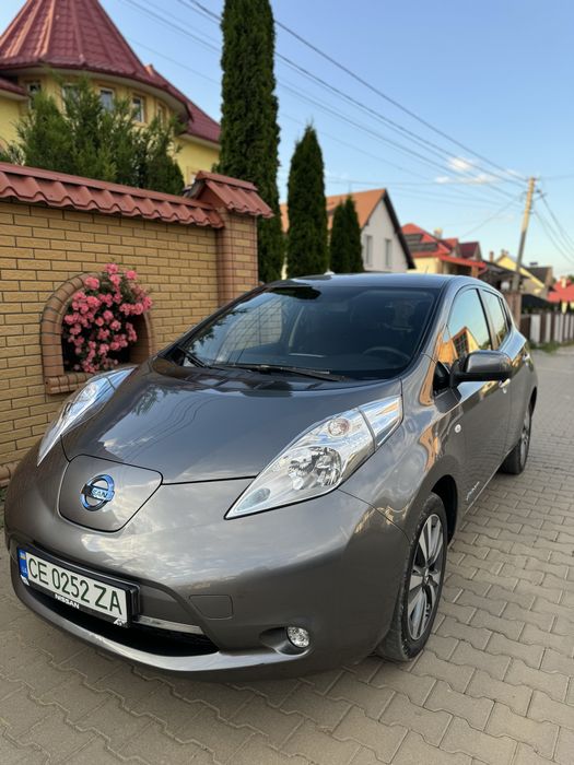 Nissan Leaf Франція