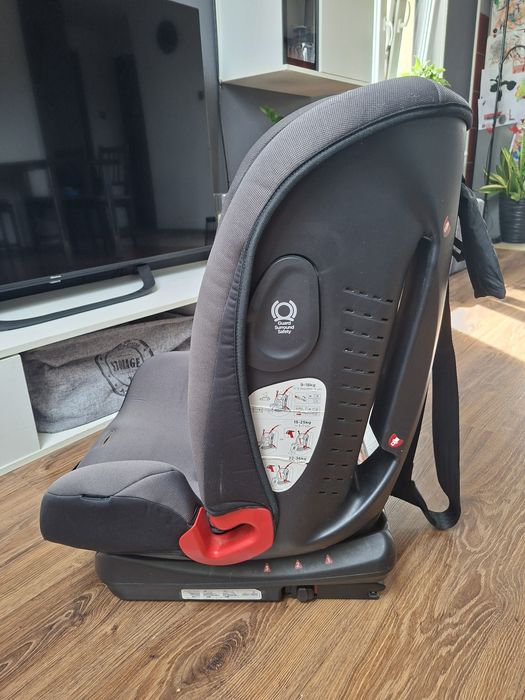 Fotelik samochodowy JOIE BOLD EMBER 9-36kg