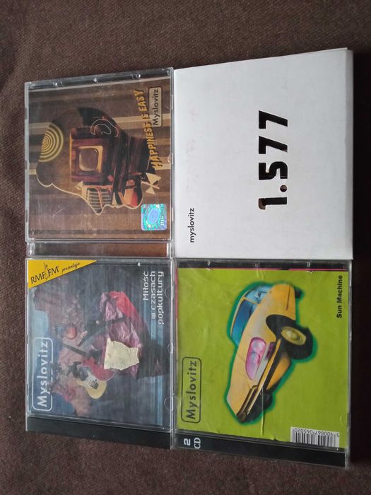 Myslovitz - Nieważne, Happiness, Miłość