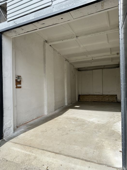 Власник Гаражі / бокс/ складські / виробничі приміщення оренда 30м2