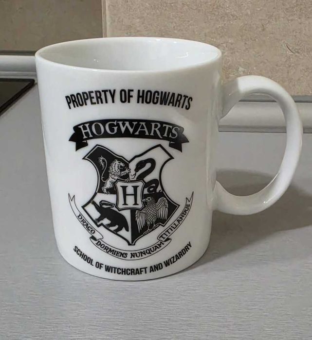 Harry Potter Hogwarts Mug "Property of Hogwarts"