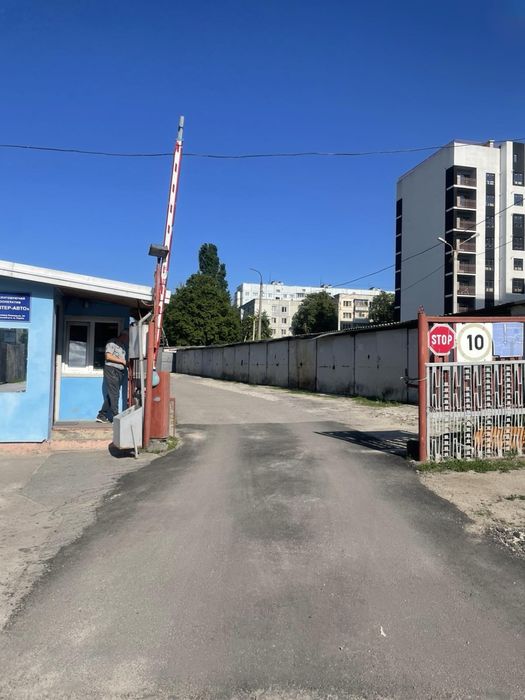 Продам приватиз.гараж, салтовка, ТРК Украина, ул. Р. Плоходька, 3А