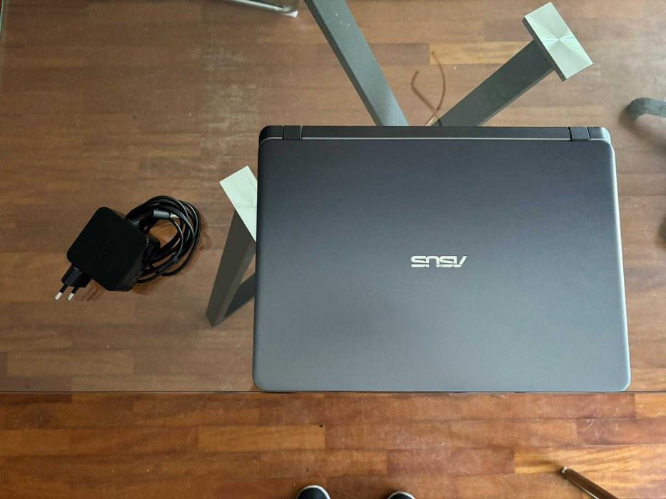 Portátil Asus A507U