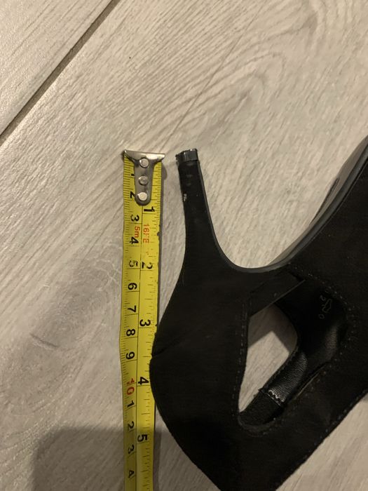 Buty na obcasie