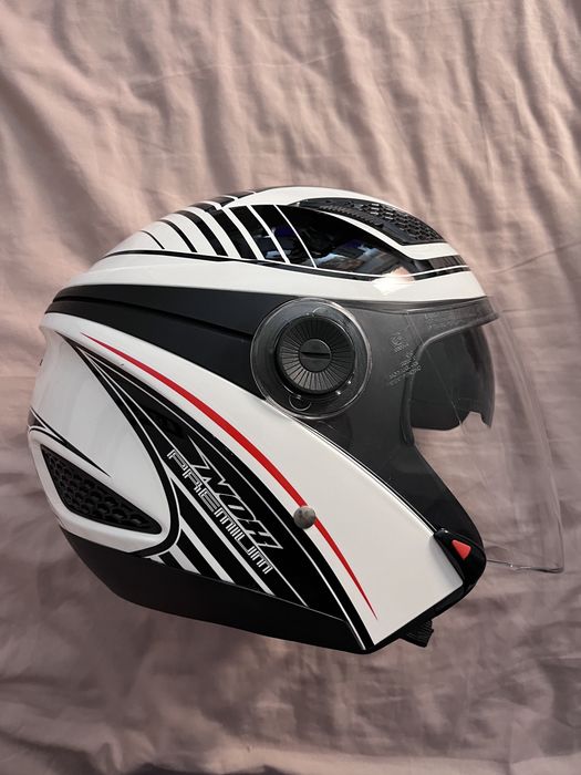 Capacete NOX Premium