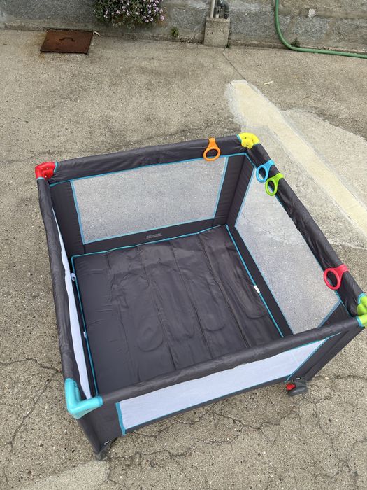 Parque crianca pouco uso