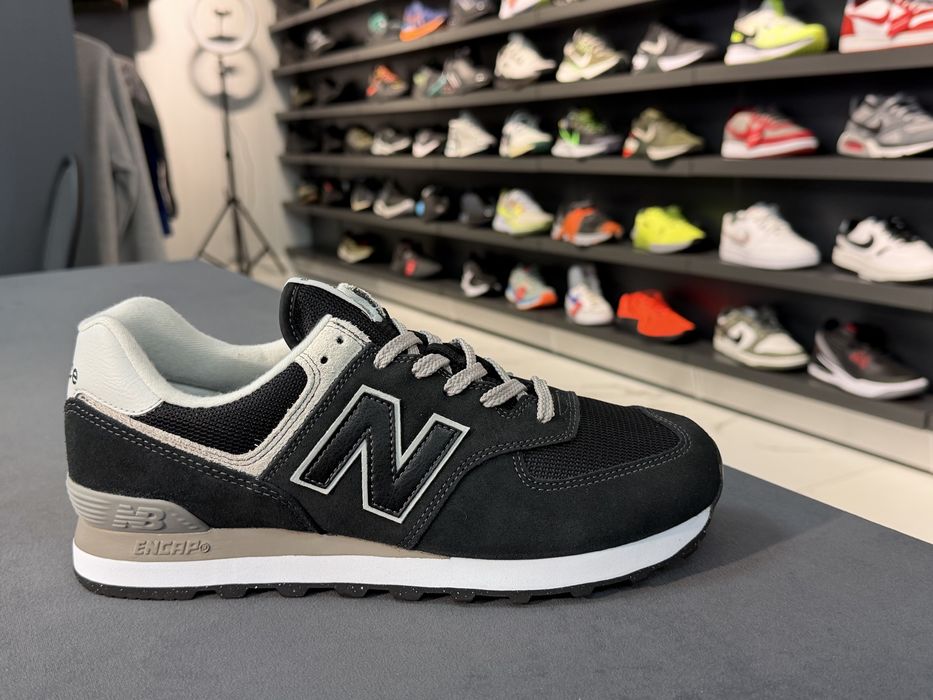 Оригінал 100% New Balance 574 Classic Gl Black ML574EVB ( 27см, 28см)