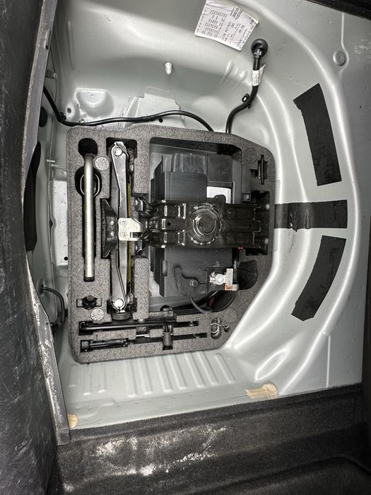 Ауді а4 б8 в гарному стані