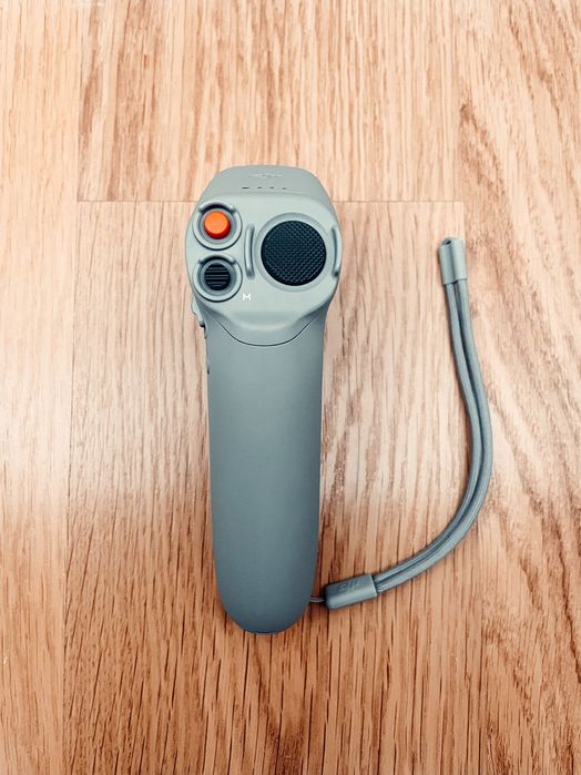 DJI FPV Motion Controller (command / joystick) - LIKE NEW64585890873857120