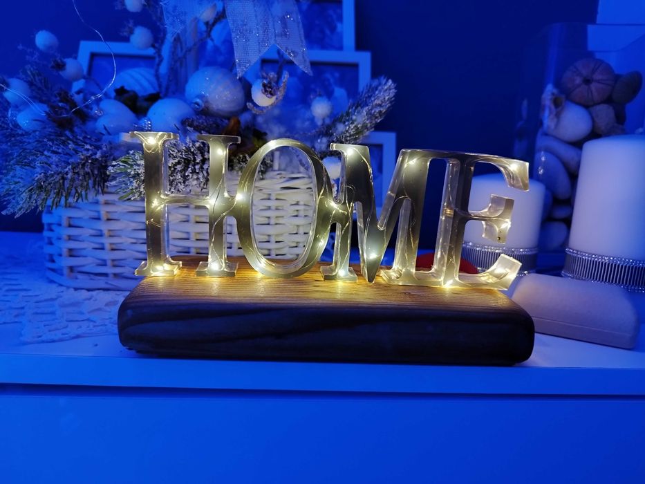 Lampka ozdobna nocna  z żywicy Home