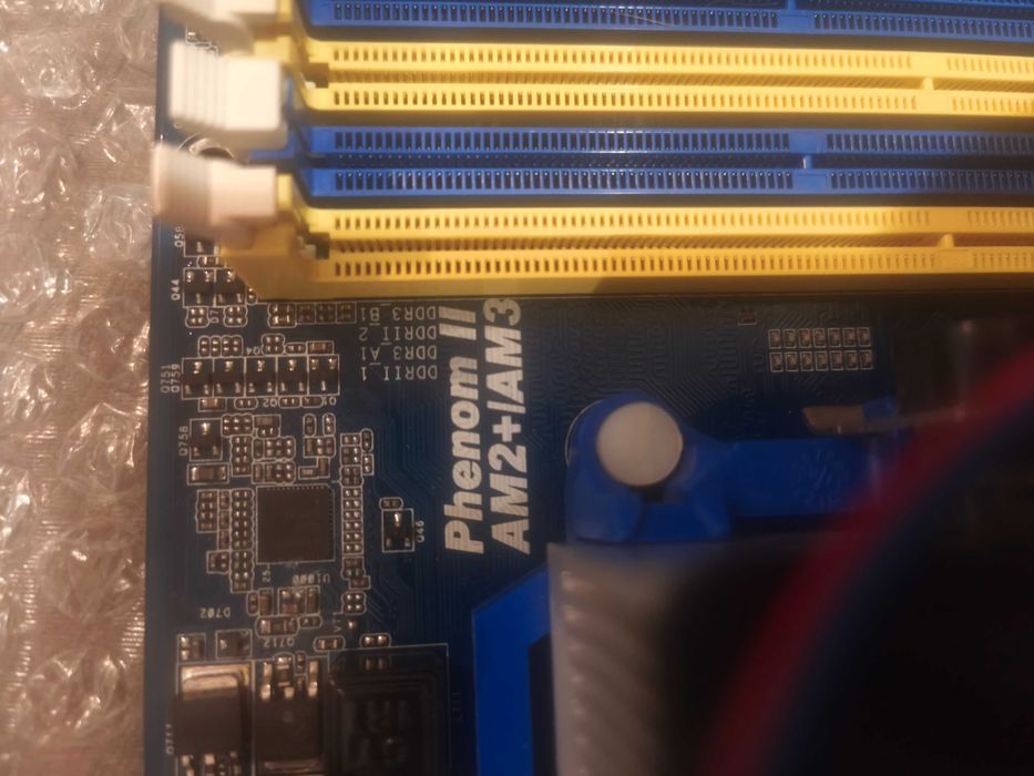 Материнська плата ASRock N68SC-S UCC