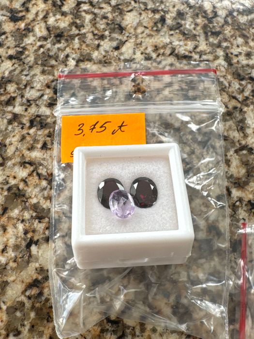 2 granadas com esmeralda de oferta