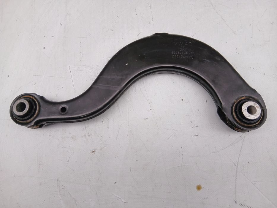 Braço de suspensão trás direito AUDI Q3 (F3B)