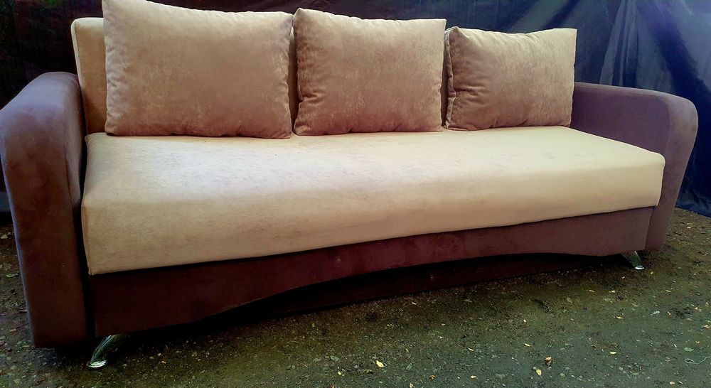 Диван єврокнижка !