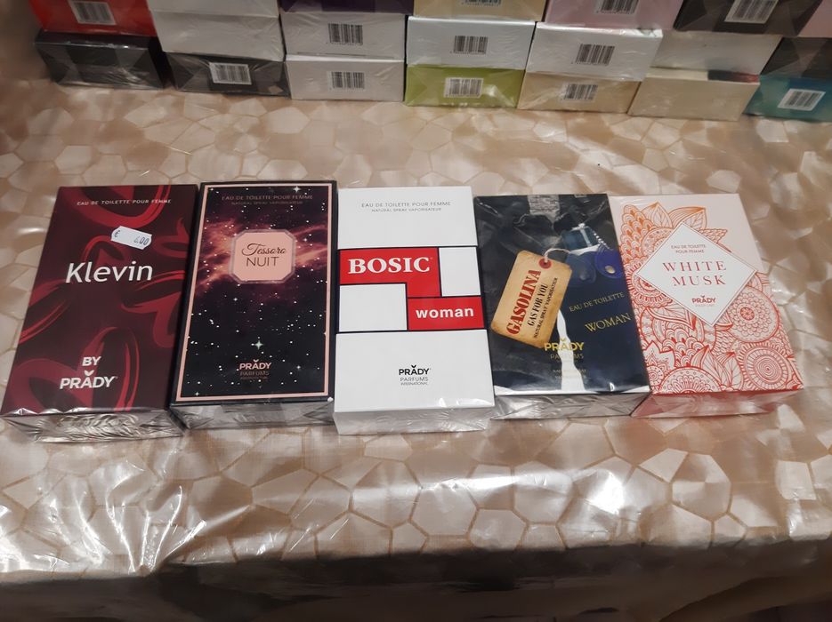 Perfumes prady para desocupar  promoção
