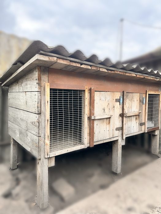 Клітка деревʼяна