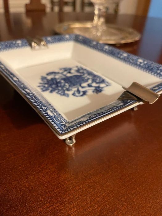 Cinzeiro edição especial