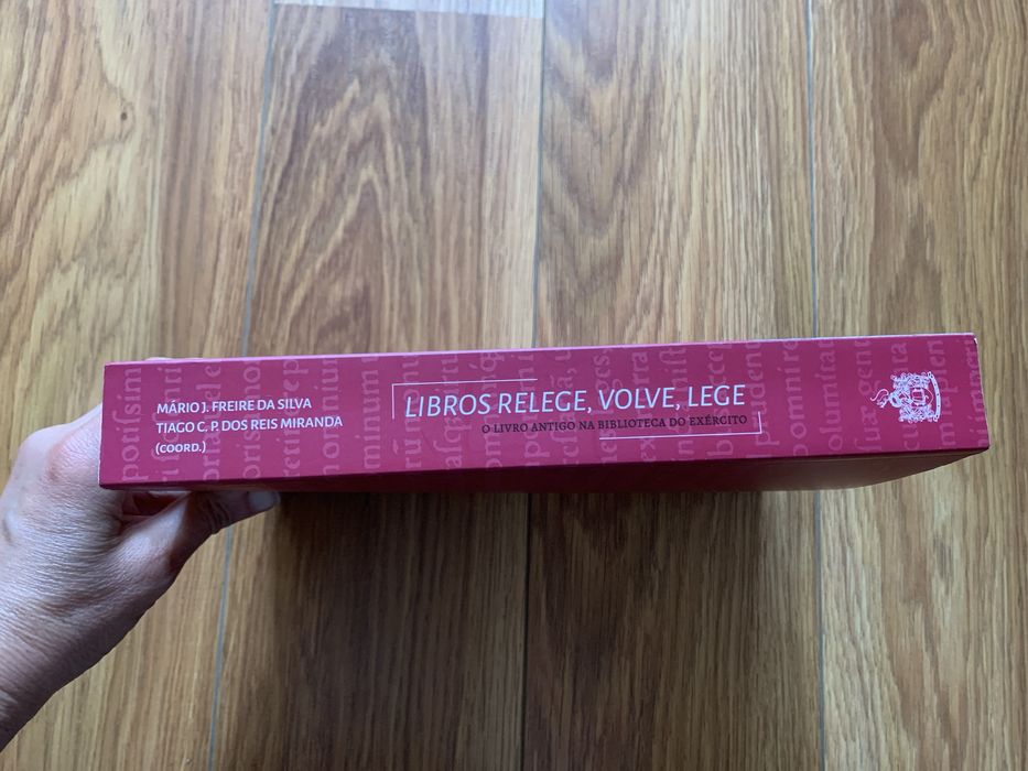 O Livro Antigo na Biblioteca do Exército