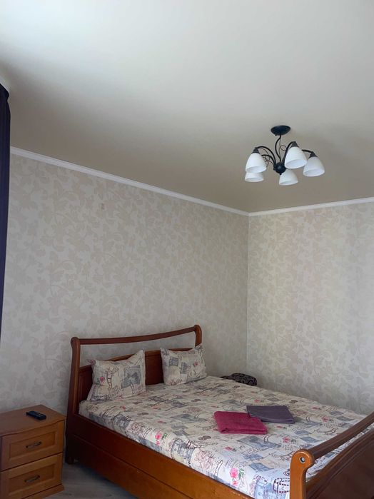 Квартира вільна !Новобудови Люкс класу!р-н ПРОМЕННЯ..Погодинно!