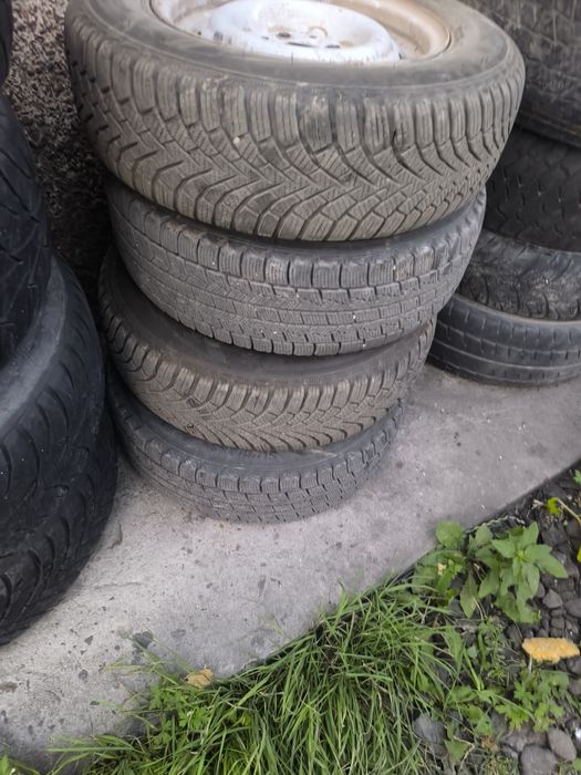 Продам 2104 на титанах