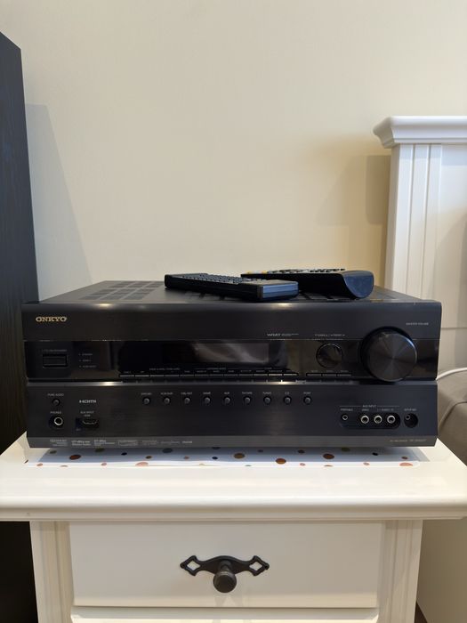 Onkyo TX-SR607 – mocny amplituner AV