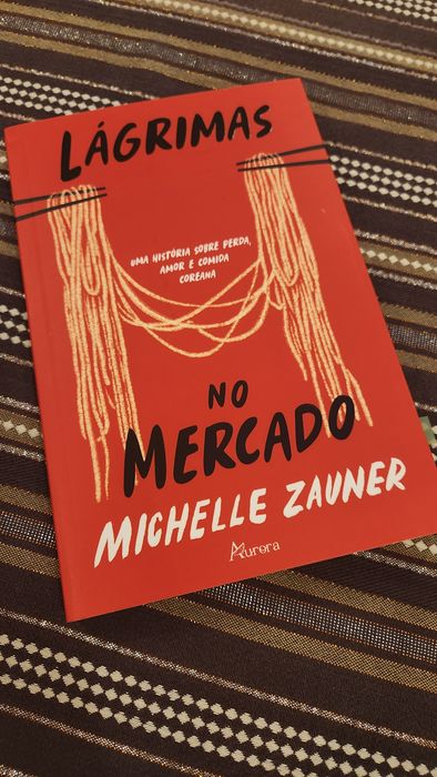 Livro Lagrimas no mercado, de Michelle Zauner