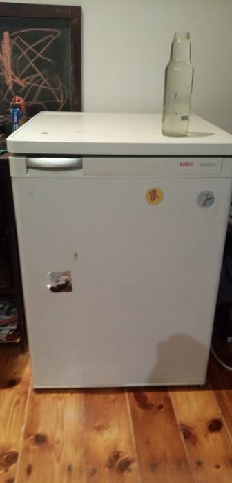 Lodówka podblatowa BOSCH