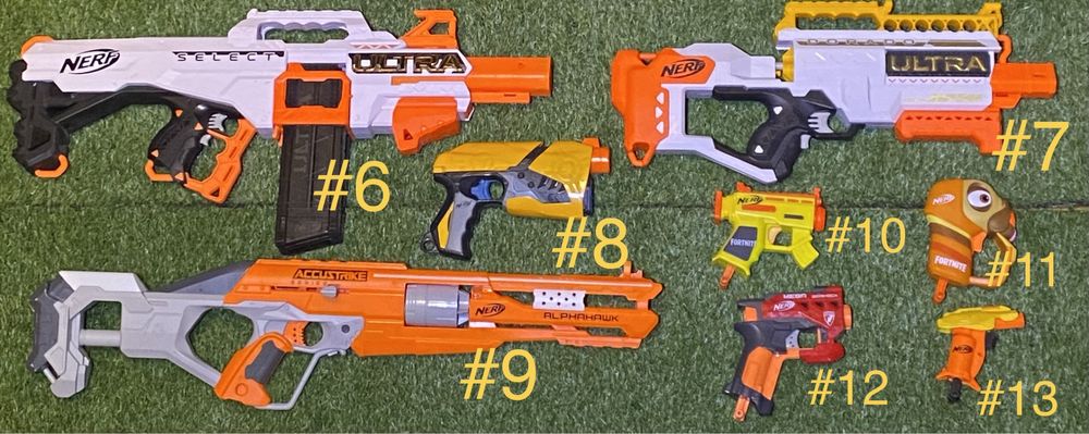 Бластеры Нерф.