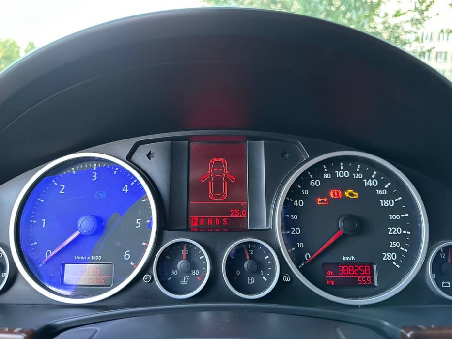 Volkswagen Tourareg туарег 3.0