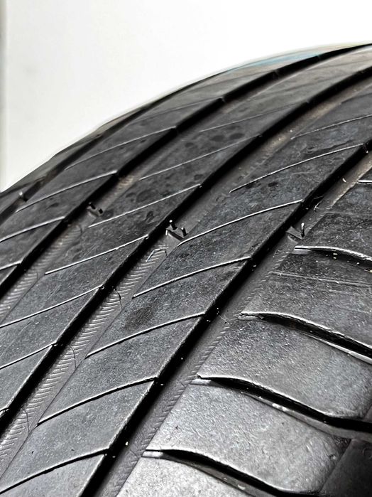 Pneus Michelin Primacy 4 - 205/60/16 - Excelentes