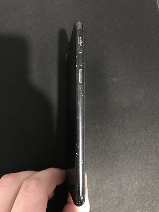 Продам Iphone 7 32GB