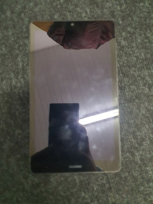 Tablety-Lenovo Tab 3 Essential + 2× Huawei