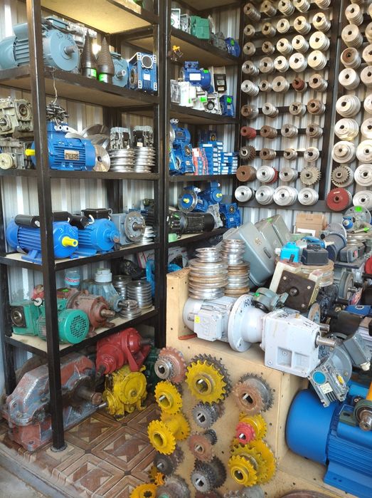 Електродвигуни ...