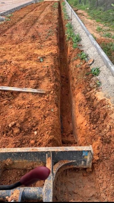 Escavações, limpezas em terrenos, recolha de entulhos…