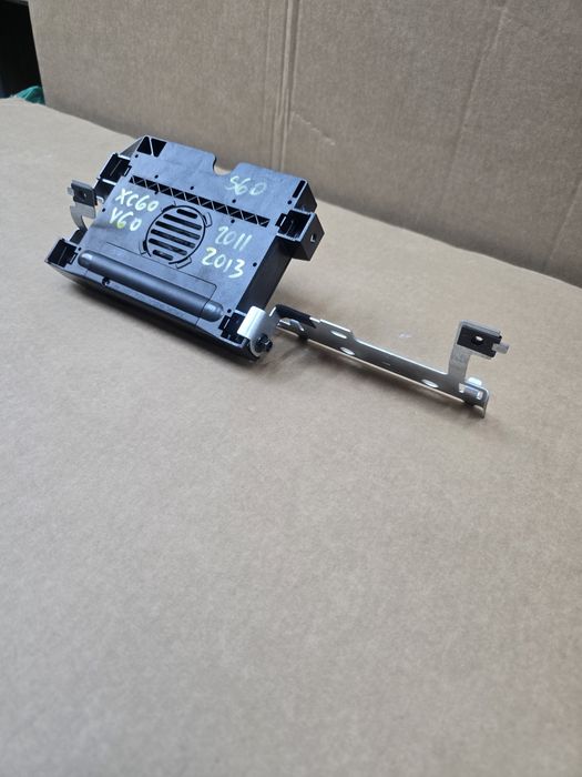 Sterownik Moduł Telefonu Volvo S60 2011  V60 XC60 2013