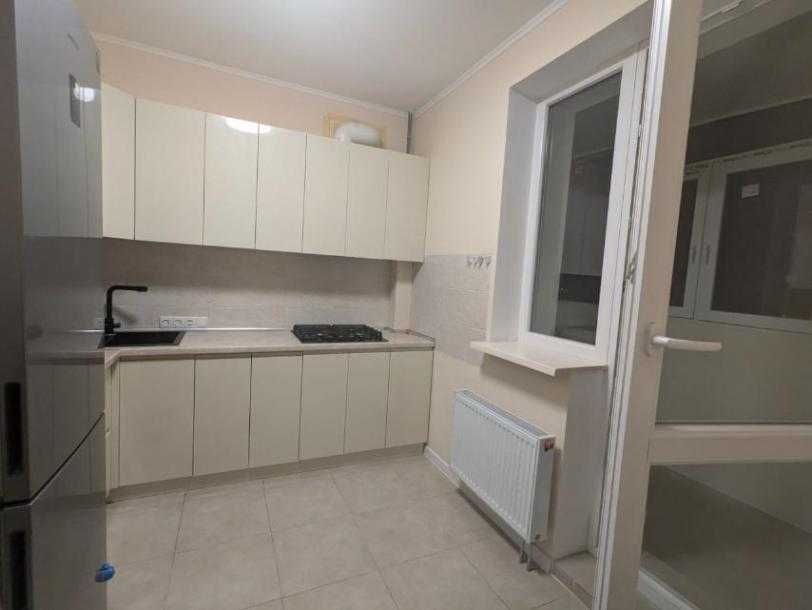 Продаж 1 к квартири ЖК Ньютона Нові Будинки Коммунальний ринок