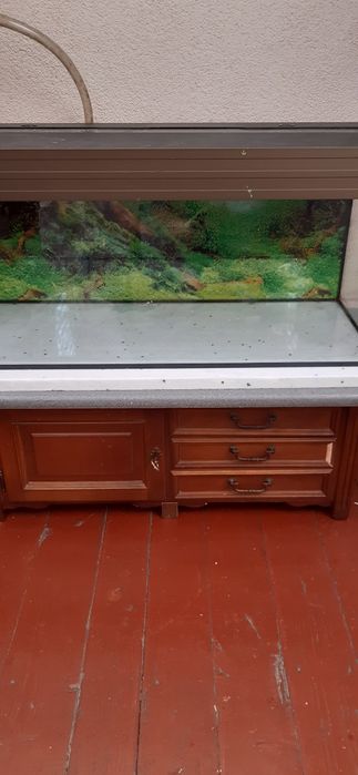 Sprzedam akwarium 112 i posiadam też 200litrow 240l i 160