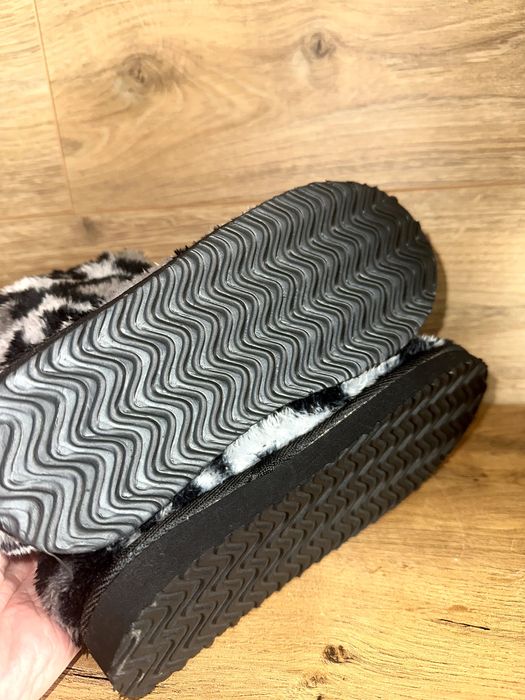 Kapcie panterki milutkie i cieplutkie 34-35