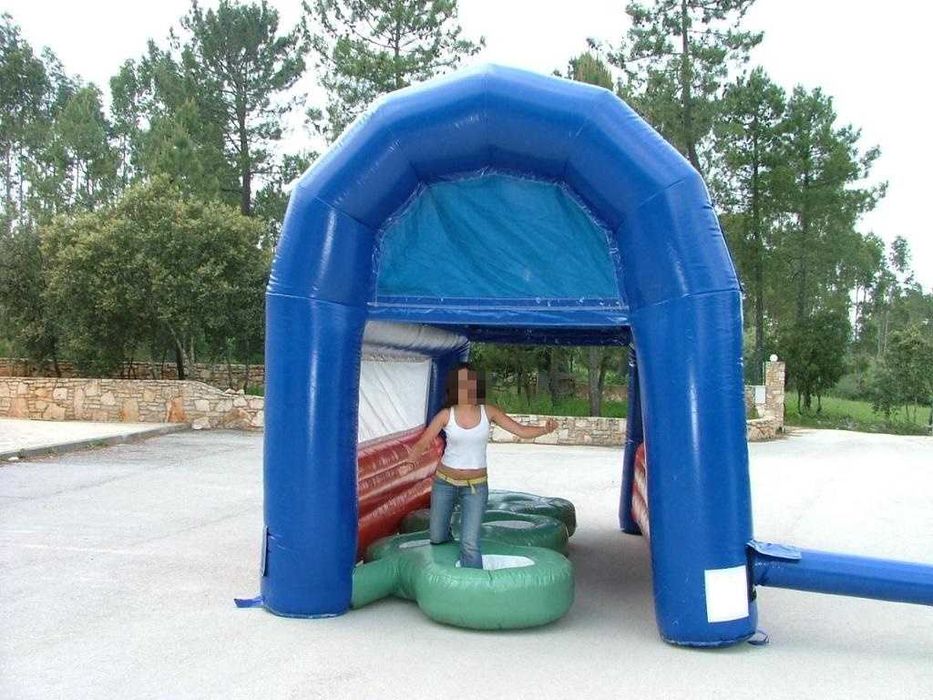 Insufláveis gincana de futebol