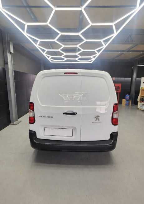 Peugeot Partner 2021