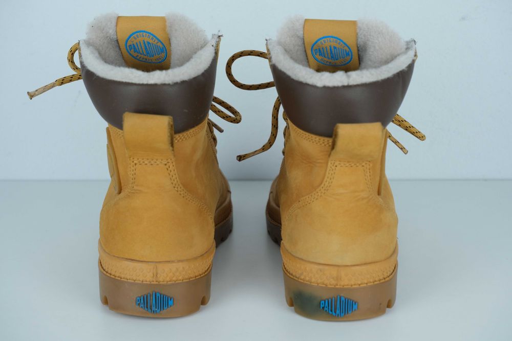 Palladium ocieplane skóra skórzane trampki/ trapery damskie r 36
