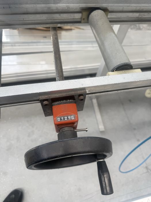 Maquina de corte de aluminio Lamex 450